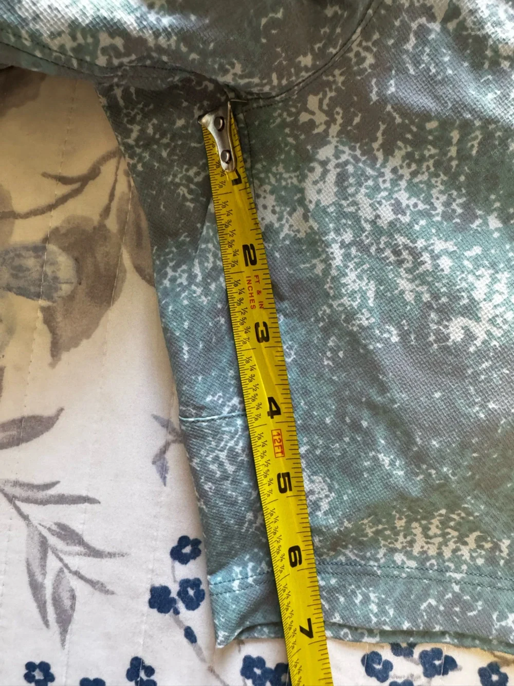 lululemon athletica Gray Teal Patterned Swim Hybrids